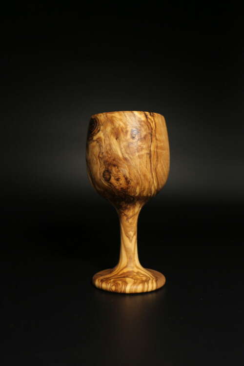 Verre à pied en bois d’olivier – Image 2